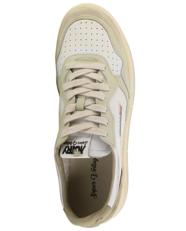 Medalist Super Vintage distresses low-top sneakers in white and khaki AUTRY