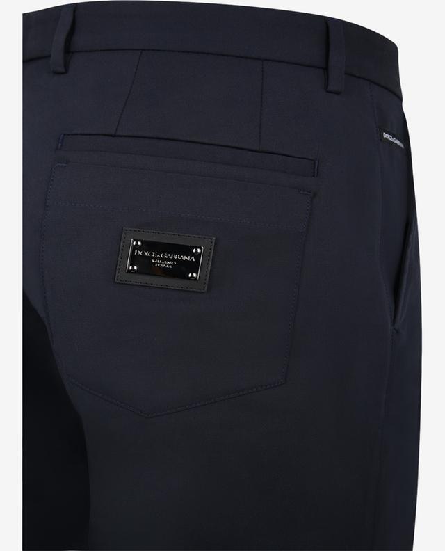 Slim-Fit-Hose aus Baumwollstretch mit Logoplättchen DOLCE &amp; GABBANA