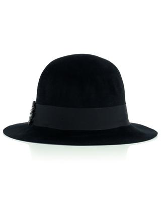 Black felt hat with jewel GI'N'GI