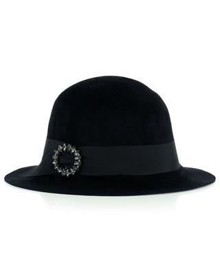 Black felt hat with jewel GI'N'GI