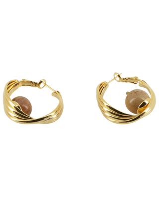 Sonia Hoops Twisted golden hoop earrings with stone beads D'ESTRËE