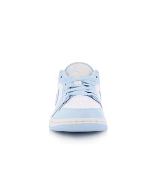 Niedrige Schnürsneakers Air Jordan 1 White/Ice Blue NIKE